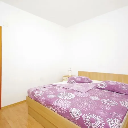 Apartment One-bedroom In