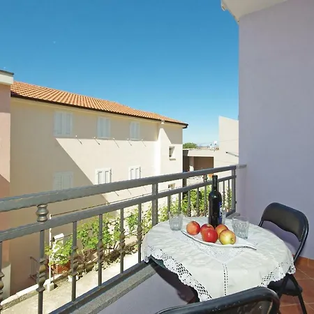 One-bedroom In Apartment Makarska